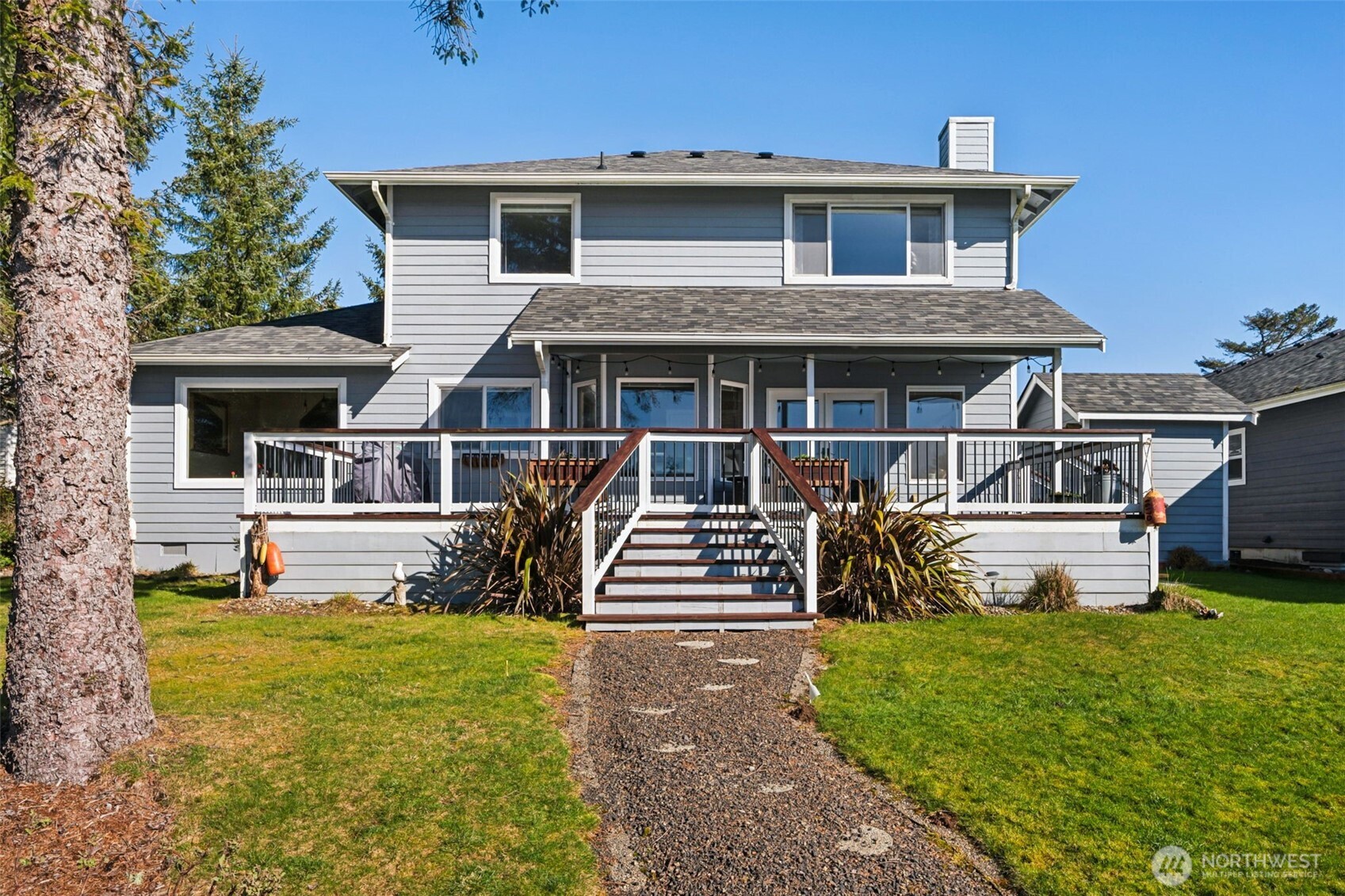 385 Eagle Nest Court SE, Ocean Shores, WA 98569