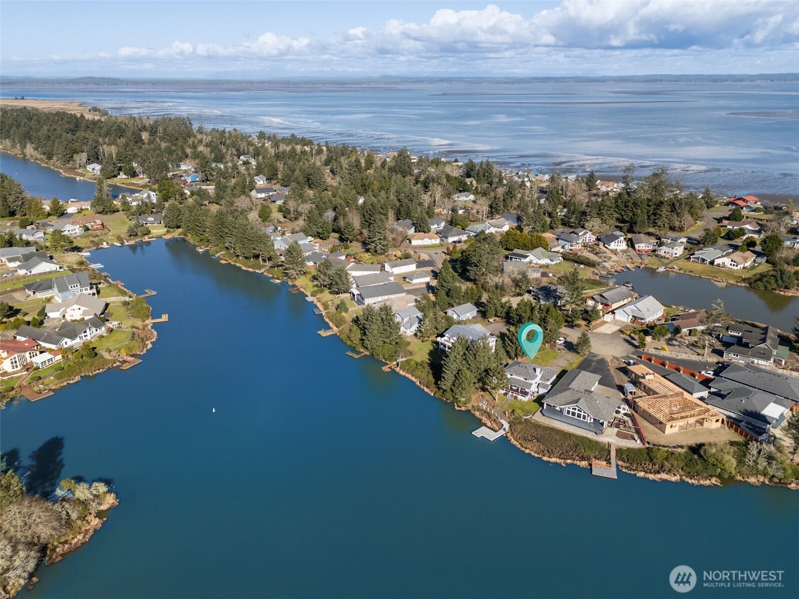 385 Eagle Nest Court SE, Ocean Shores, WA 98569