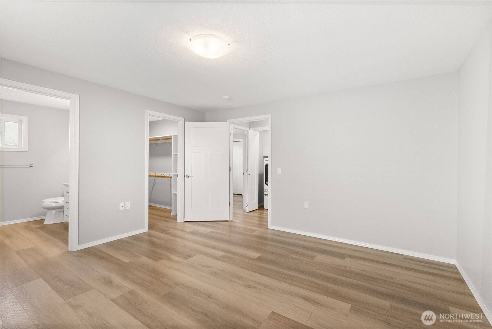 1430 Stillwaters Avenue , Centralia, WA 98531