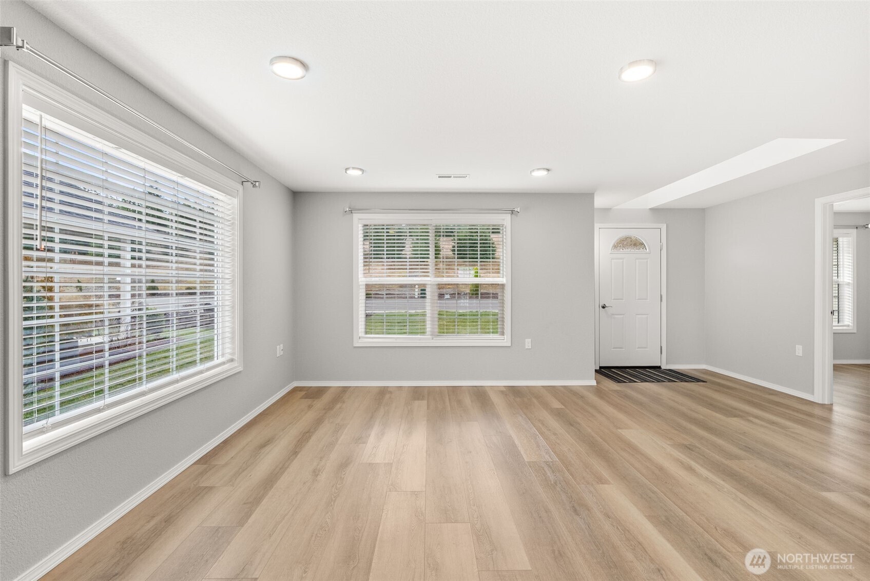 1430 Stillwaters Avenue , Centralia, WA 98531