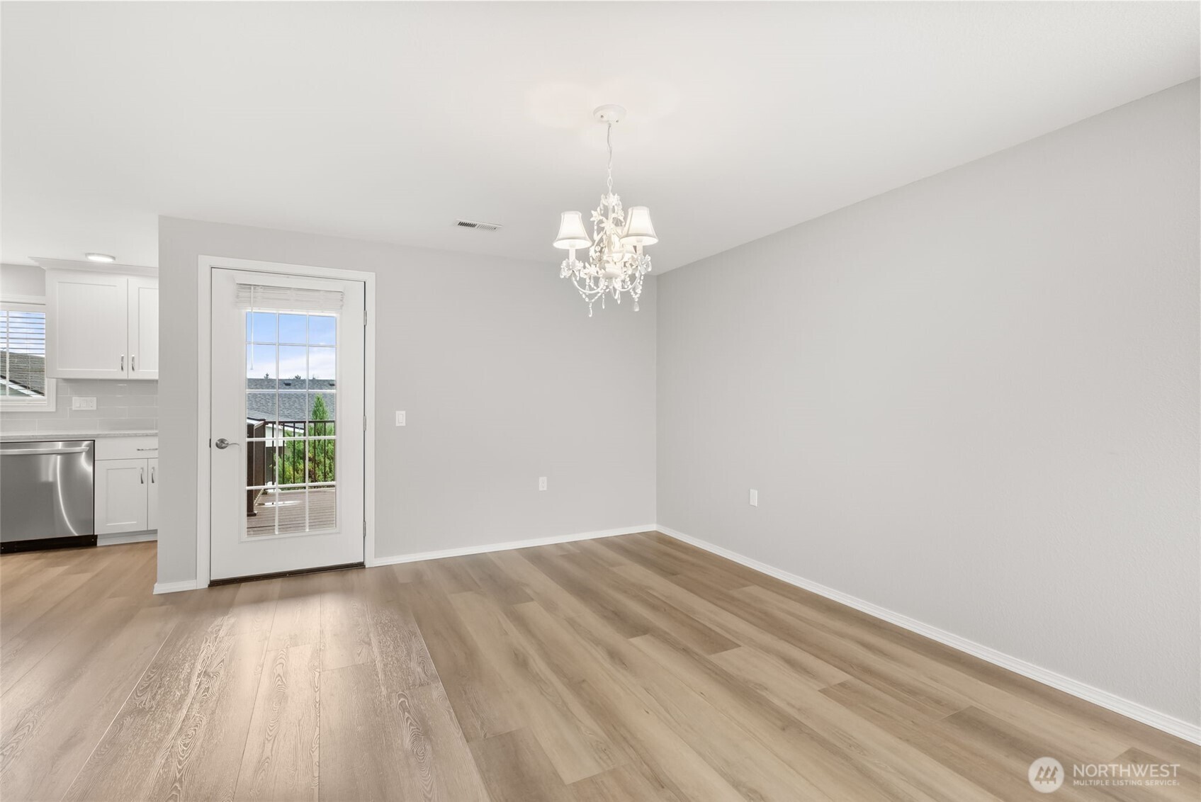 1430 Stillwaters Avenue , Centralia, WA 98531