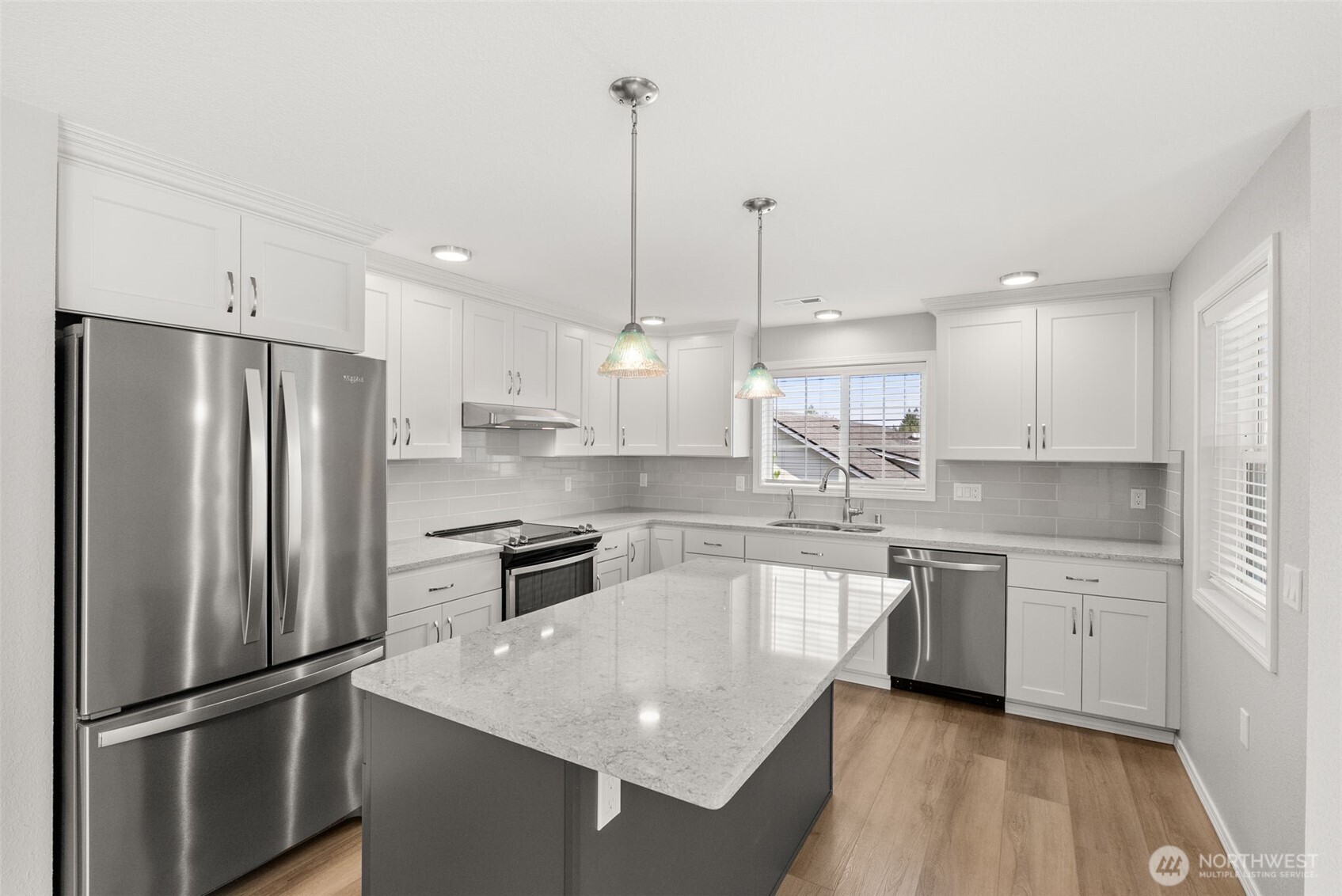 1430 Stillwaters Avenue , Centralia, WA 98531