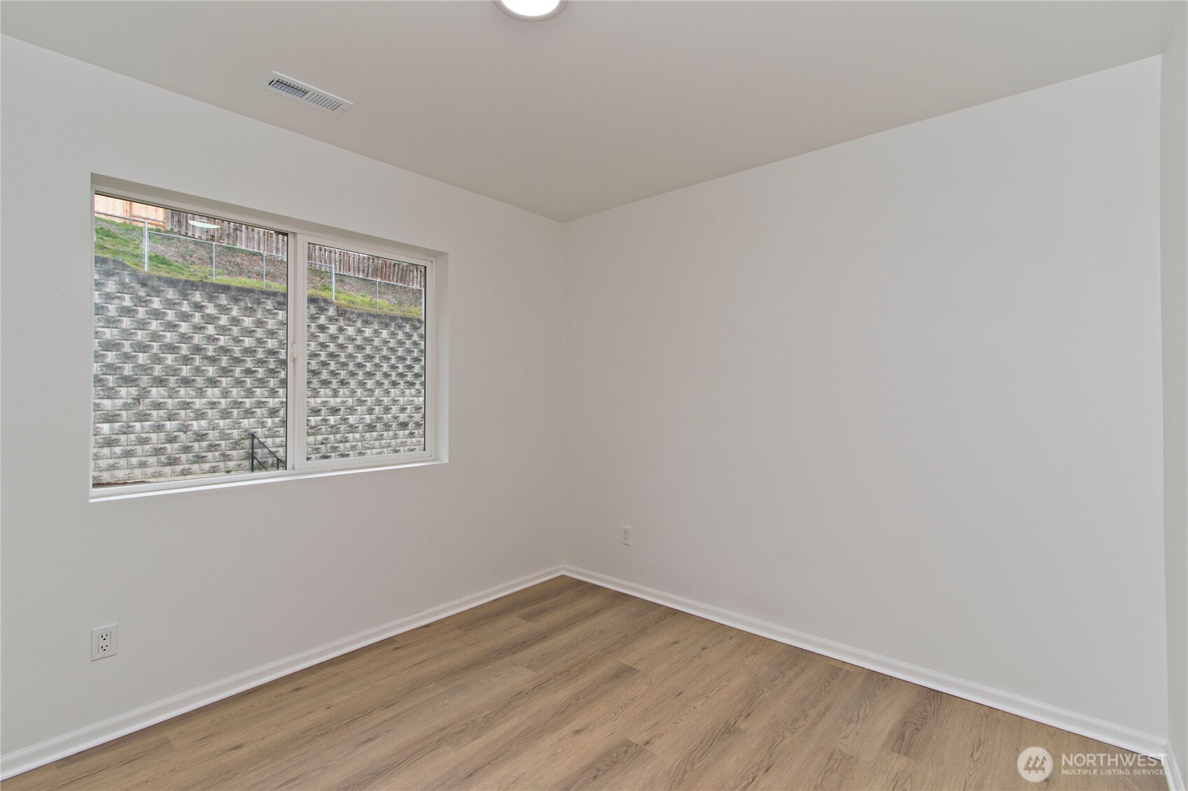 20208 90th Place S, Kent, WA 98031