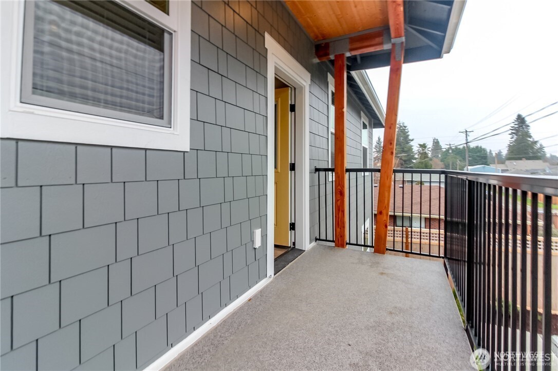 4509 6th Ave , Tacoma, WA 98406