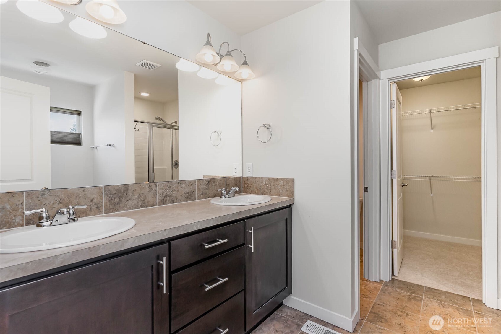 24220 SE 258th Way , Maple Valley, WA 98038