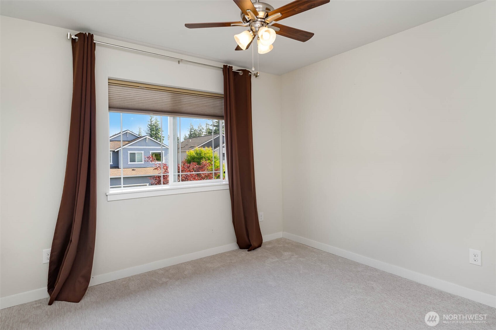 24220 SE 258th Way , Maple Valley, WA 98038