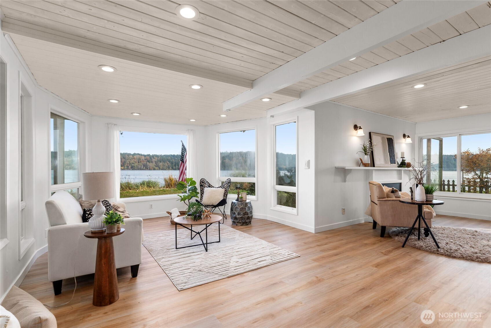 13277 Shoreline Drive SE, Olalla, WA 98359-9690