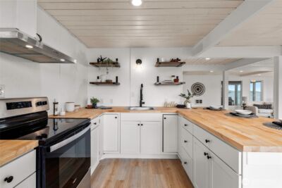 13277 Shoreline Drive SE, Olalla, WA 98359-9690 - Photo 12