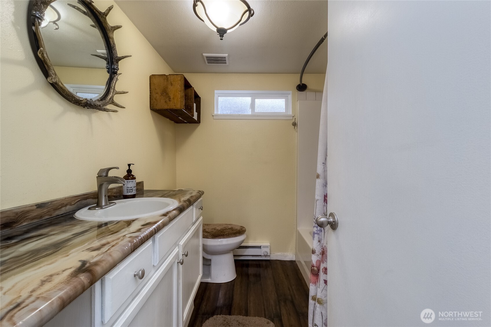 48 Blue Jay Loop , Walla Walla, WA 99362