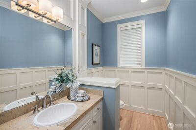 9843 NE 25th Street , Bellevue, WA 98004 - Photo 11