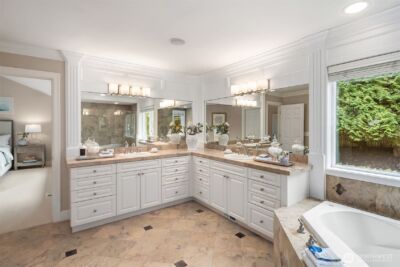 9843 NE 25th Street , Bellevue, WA 98004 - Photo 13