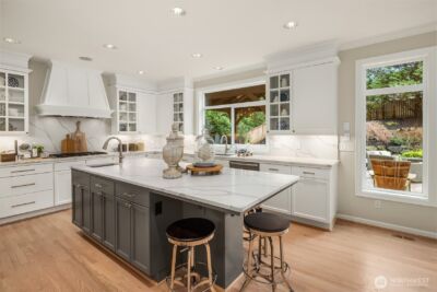 9843 NE 25th Street , Bellevue, WA 98004 - Photo 6