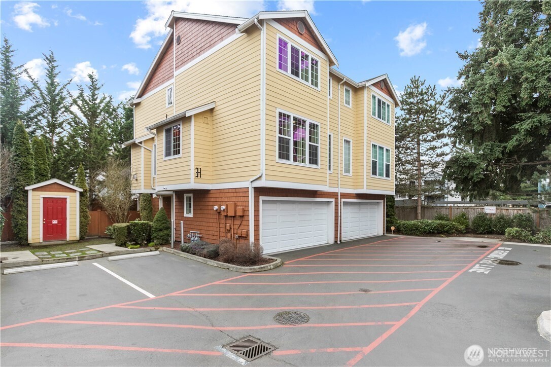 11023 SE 240th Street #H1, Kent, WA 98031