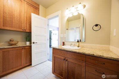 805 11th Street , Bellingham, WA 98225 - Photo 19