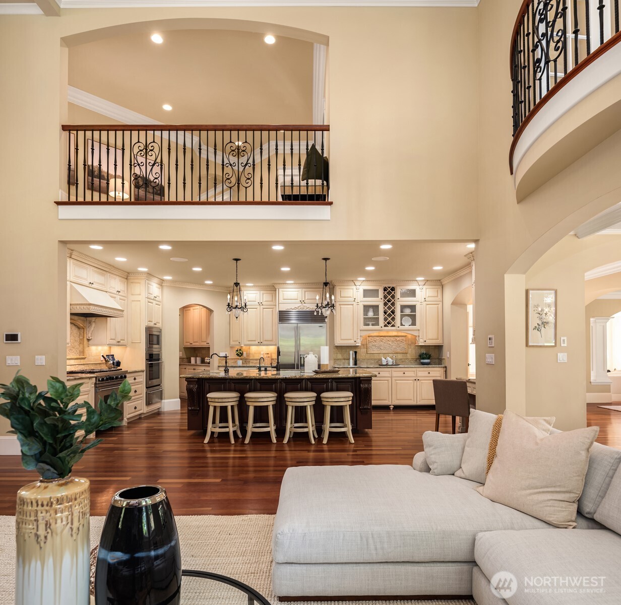 20424 NE 64th Place , Redmond, WA 98053