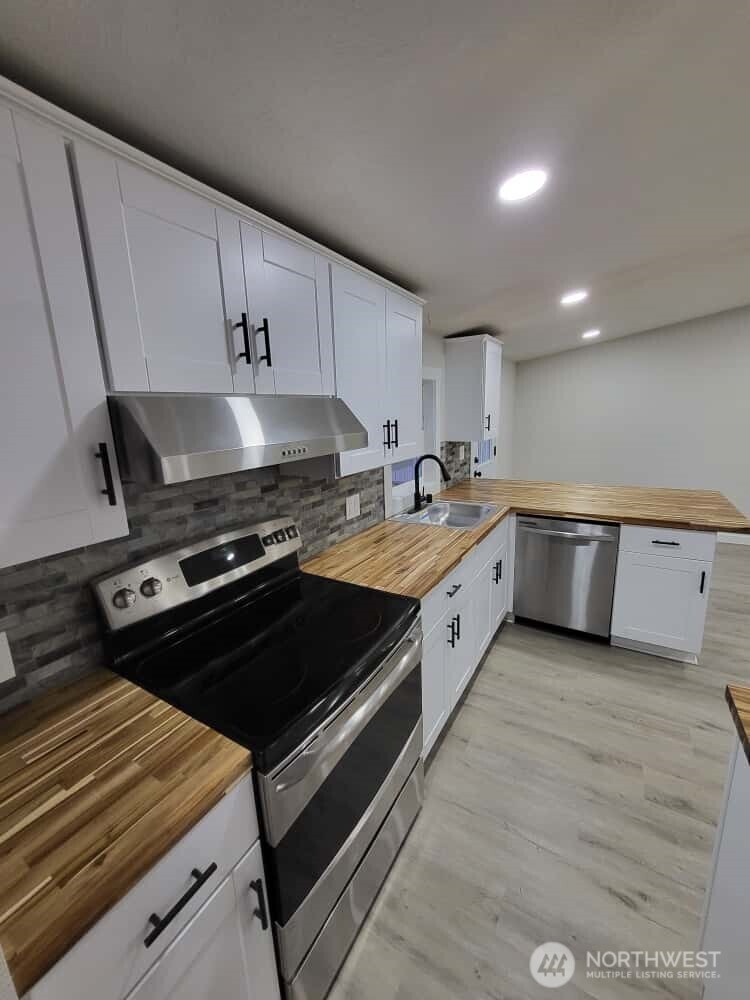 1660 S 333RD Street #36, Federal Way, WA 98003