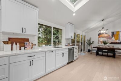 1044 145th Place NE, Bellevue, WA 98007 - Photo 11