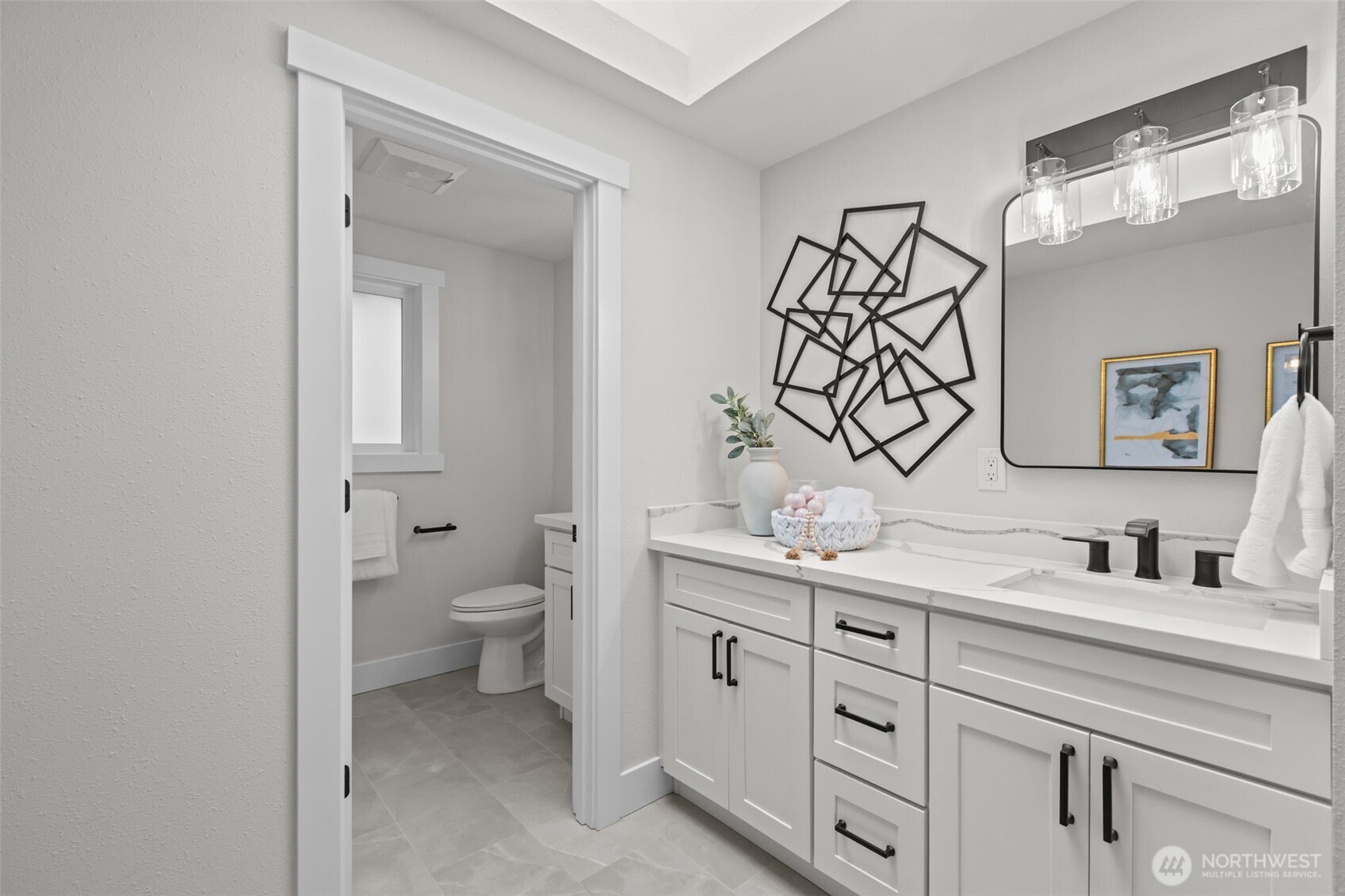 1044 145th Place NE, Bellevue, WA 98007