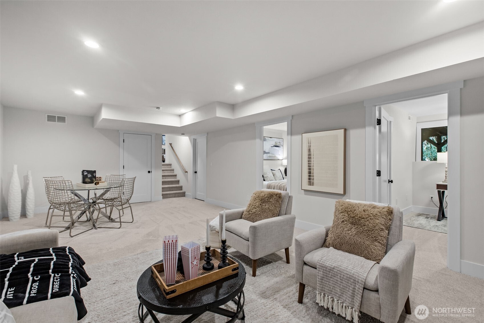 1044 145th Place NE, Bellevue, WA 98007