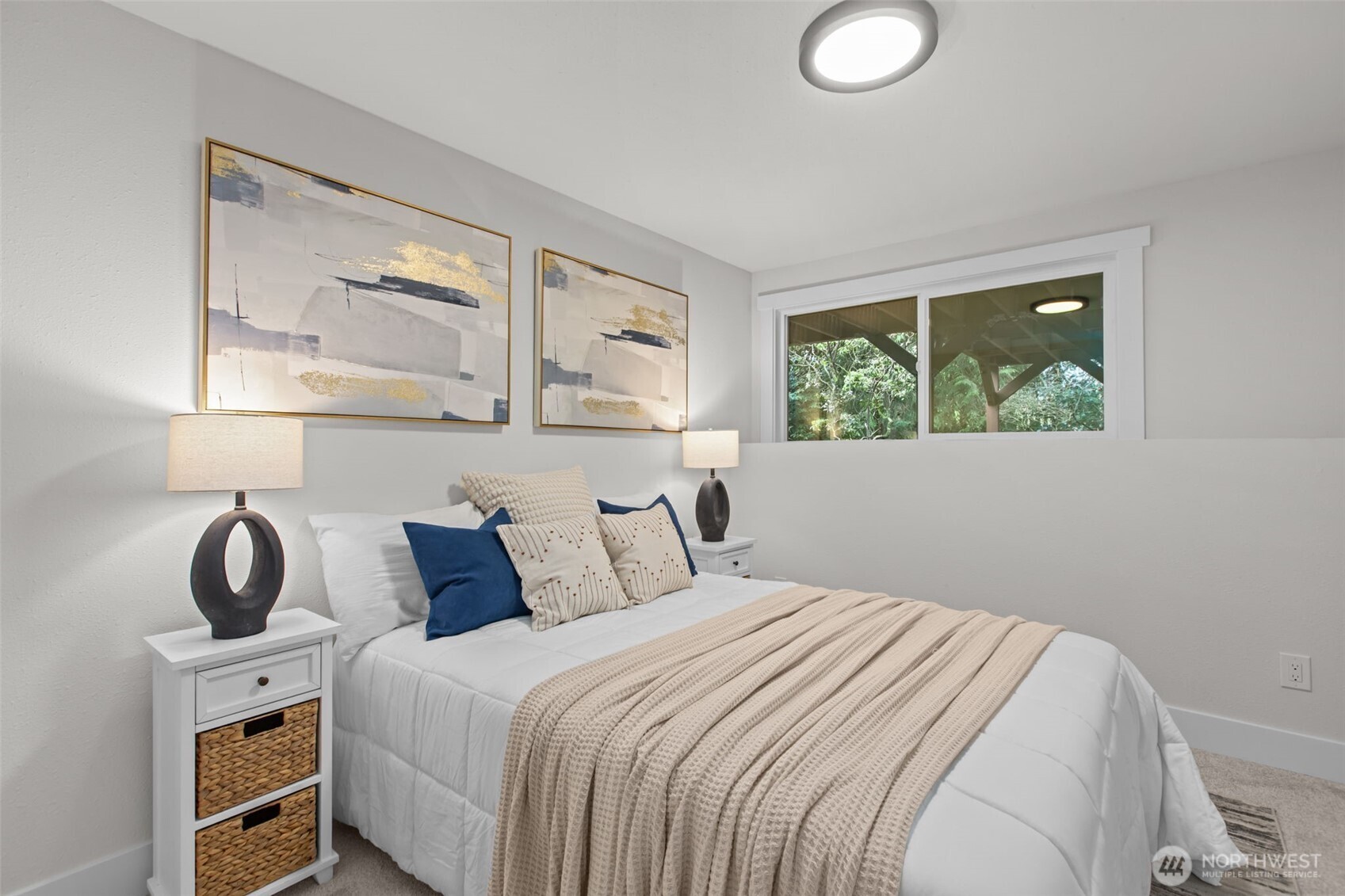 1044 145th Place NE, Bellevue, WA 98007