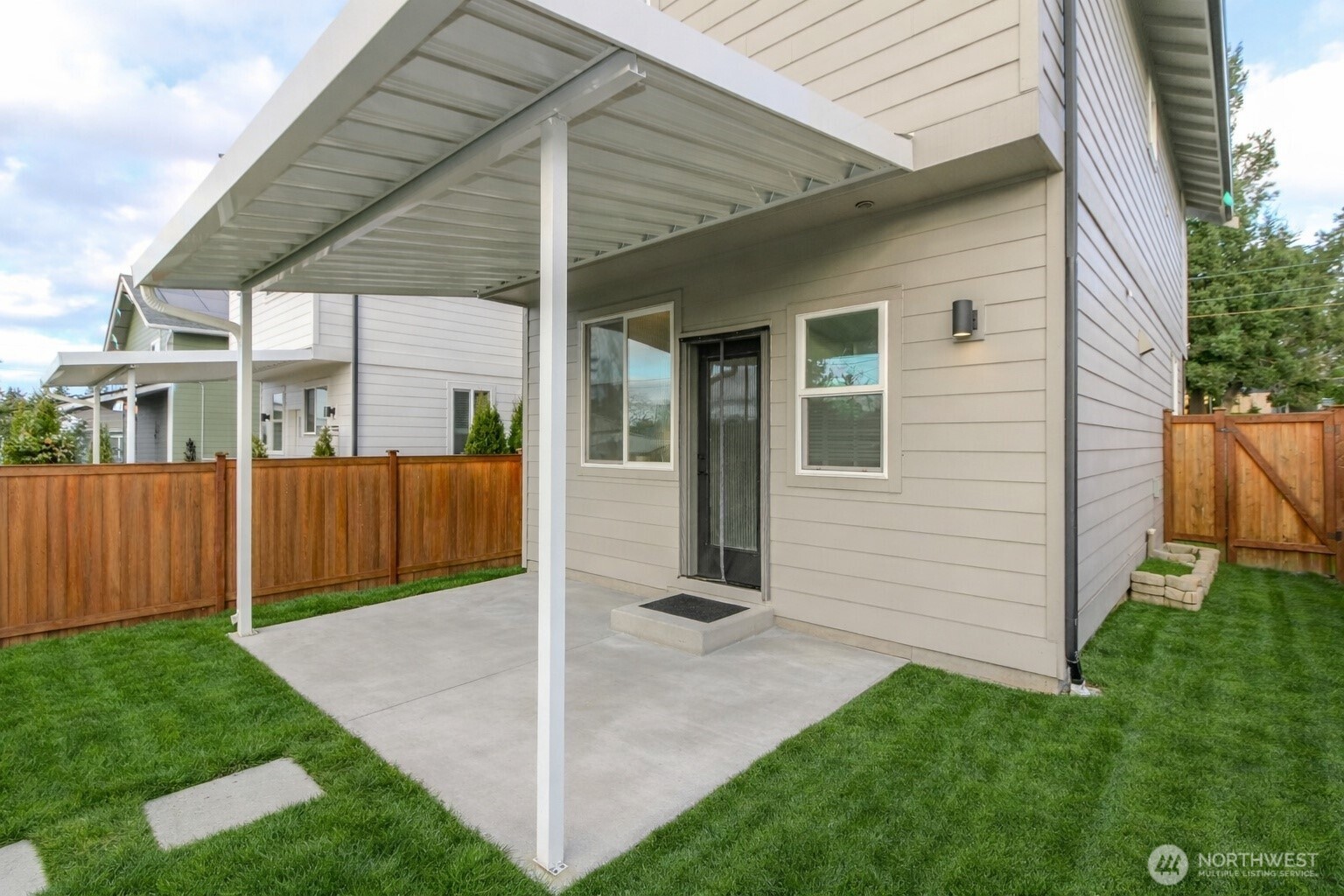 6642 S Alder Street , Tacoma, WA 98409