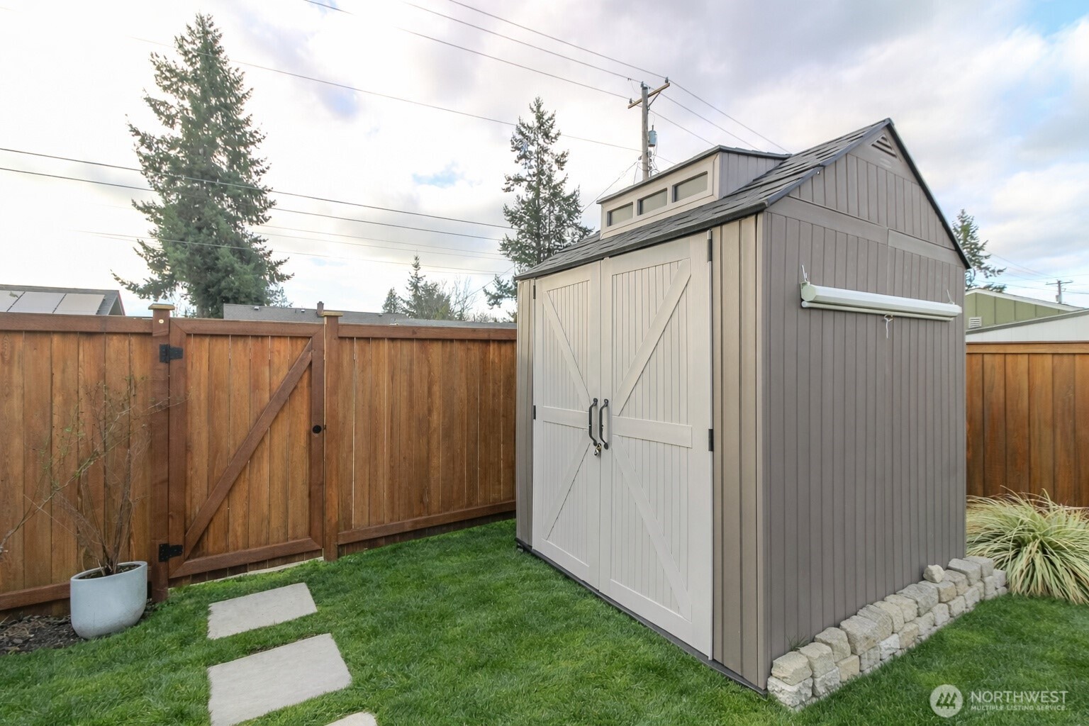 6642 S Alder Street , Tacoma, WA 98409