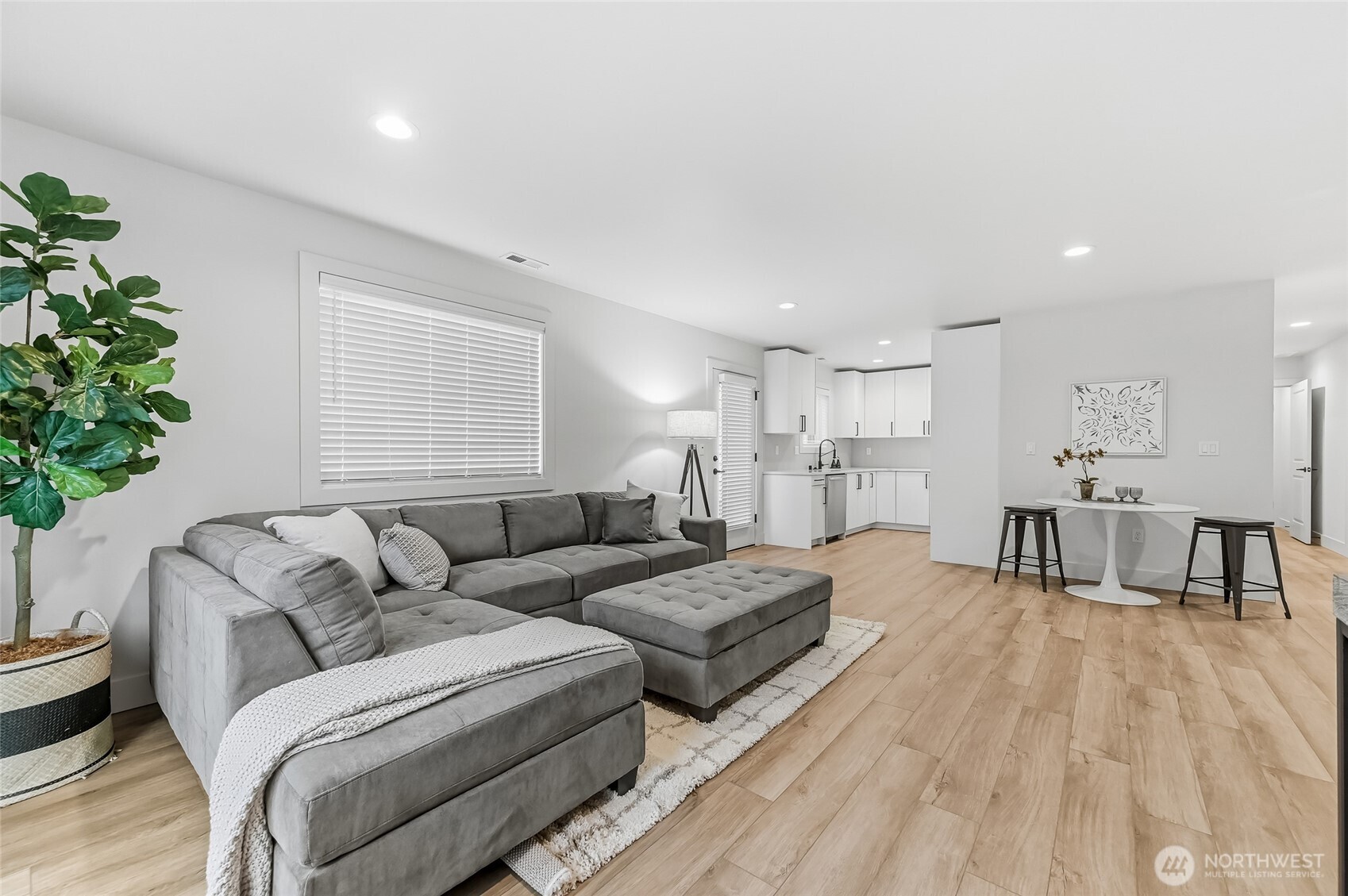 12015 44th Avenue S, Tukwila, WA 98168