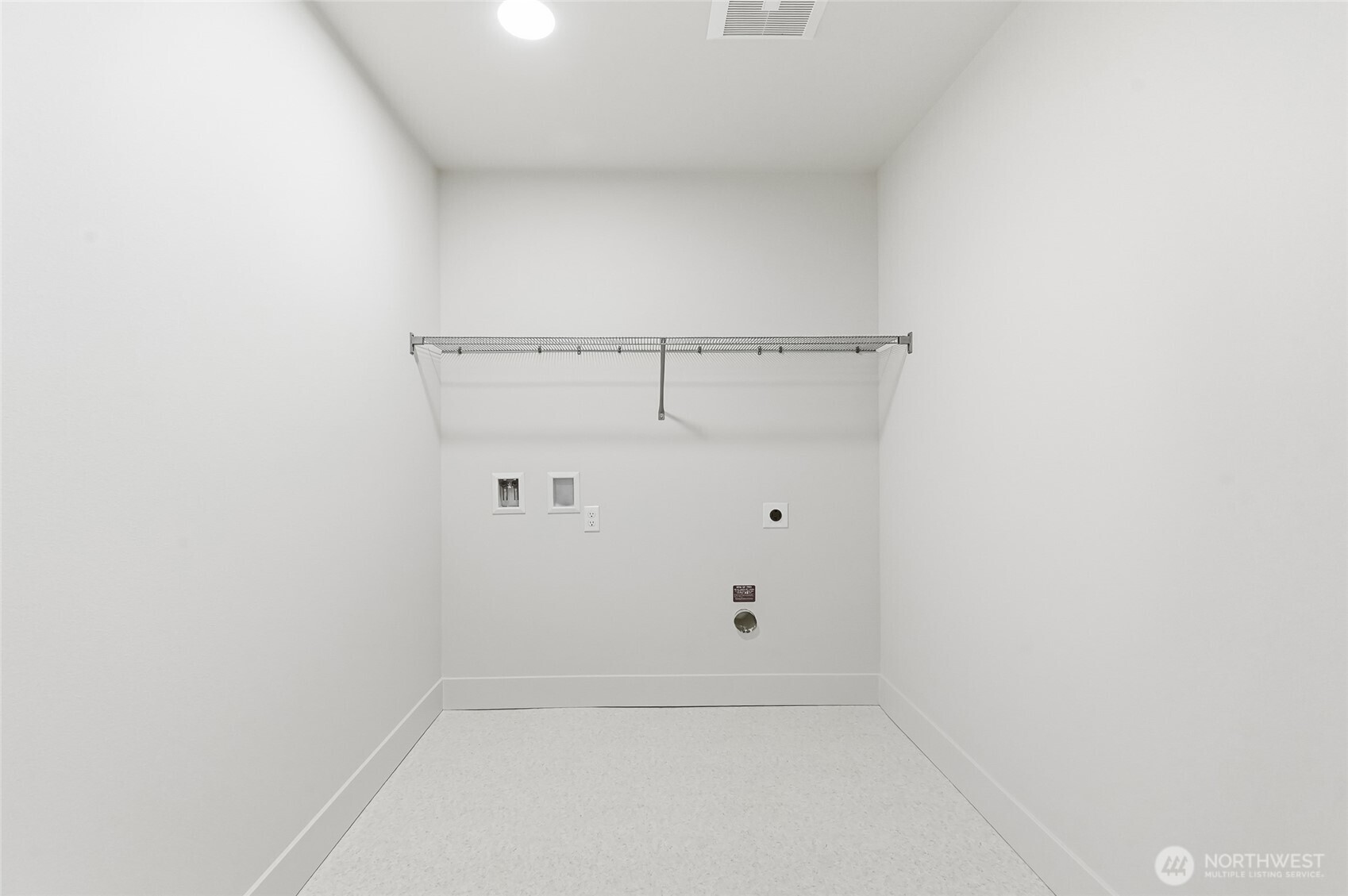 12015 44th Avenue S, Tukwila, WA 98168