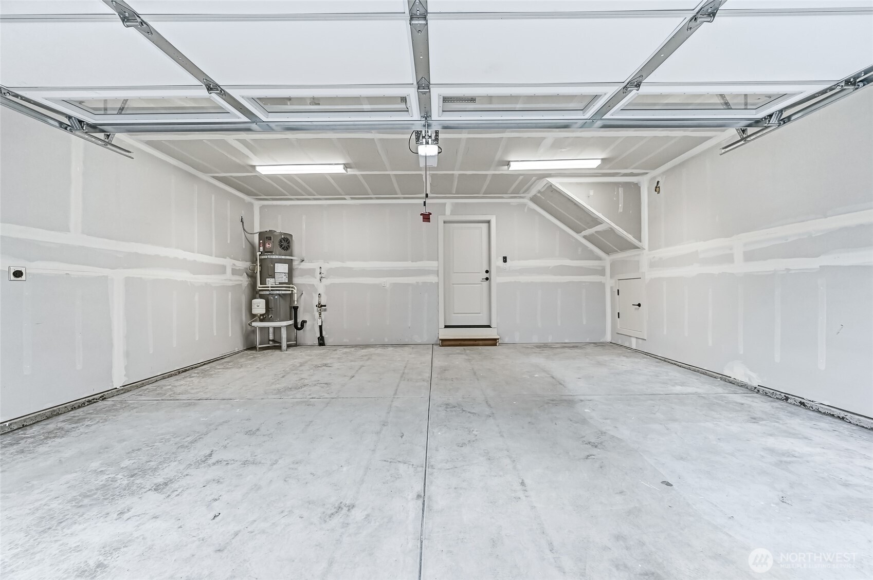 12015 44th Avenue S, Tukwila, WA 98168