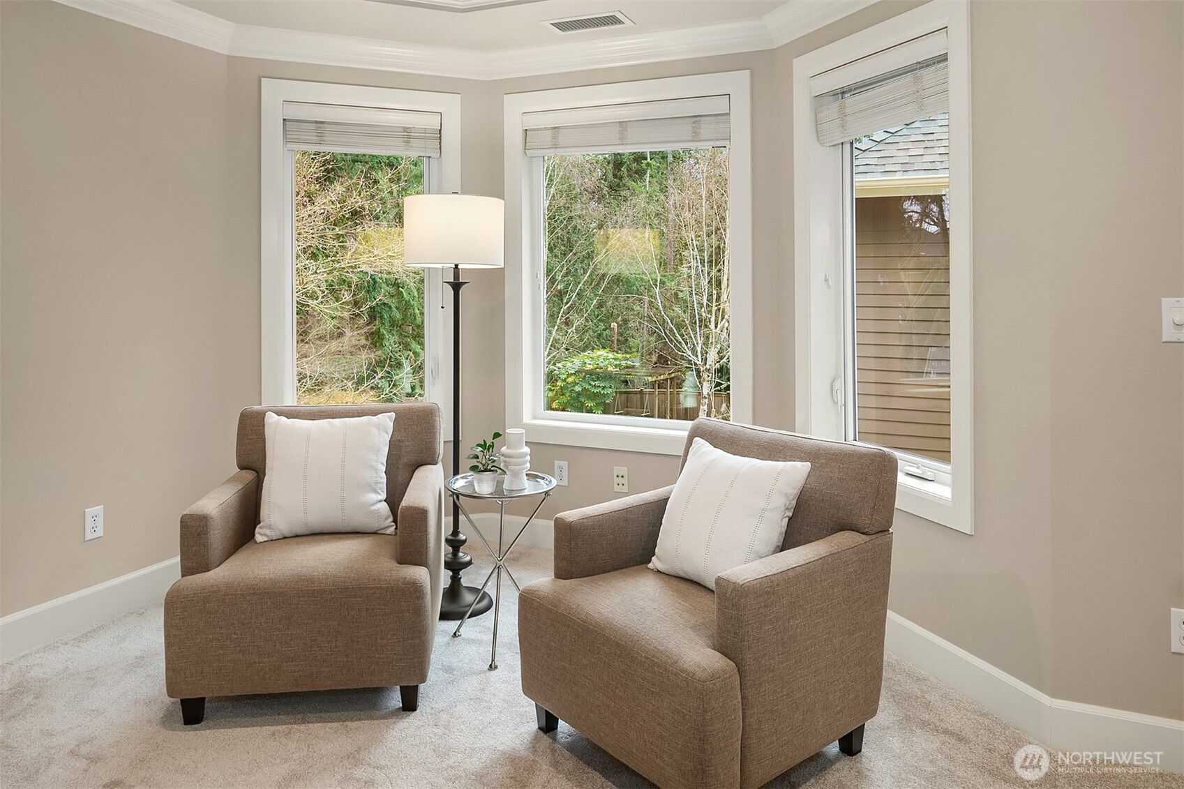 510 215th Court SE, Sammamish, WA 98074