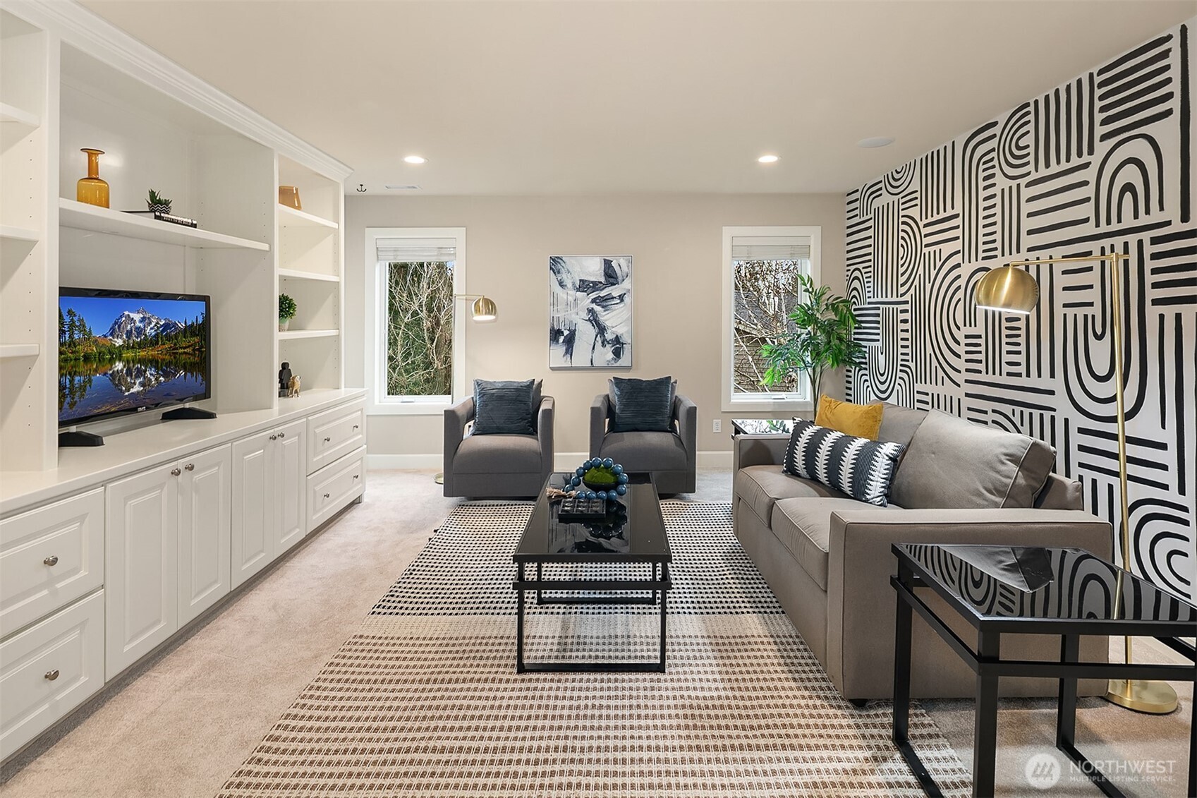 510 215th Court SE, Sammamish, WA 98074