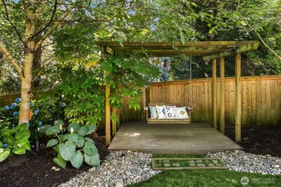 510 215th Court SE, Sammamish, WA 98074 - Photo 31