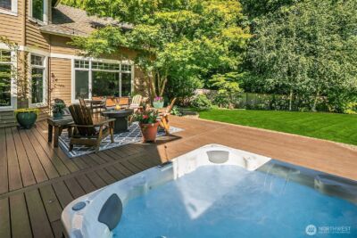 510 215th Court SE, Sammamish, WA 98074 - Photo 34