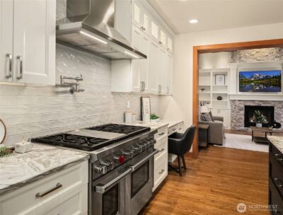 510 215th Court SE, Sammamish, WA 98074 - Photo 9