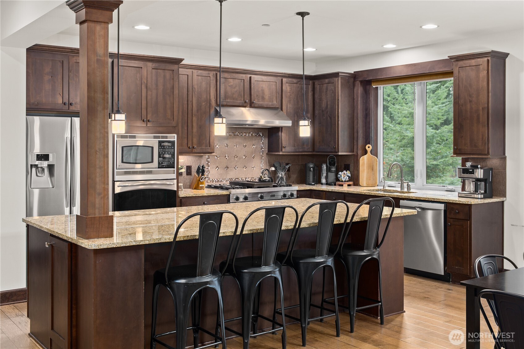 100 Black Nugget Lane , Cle Elum, WA 98922