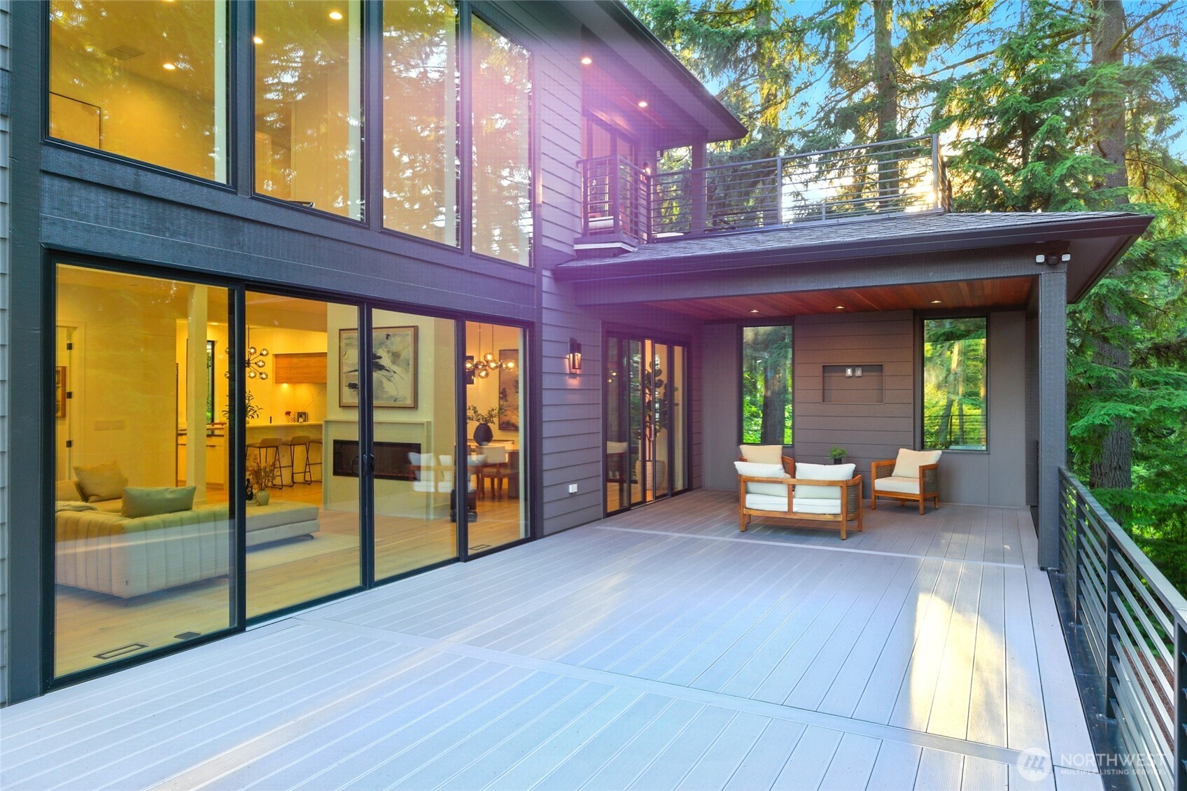 17720 SE 63rd Place , Bellevue, WA 98006