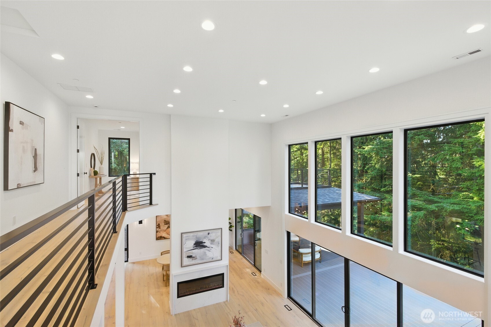 17720 SE 63rd Place , Bellevue, WA 98006