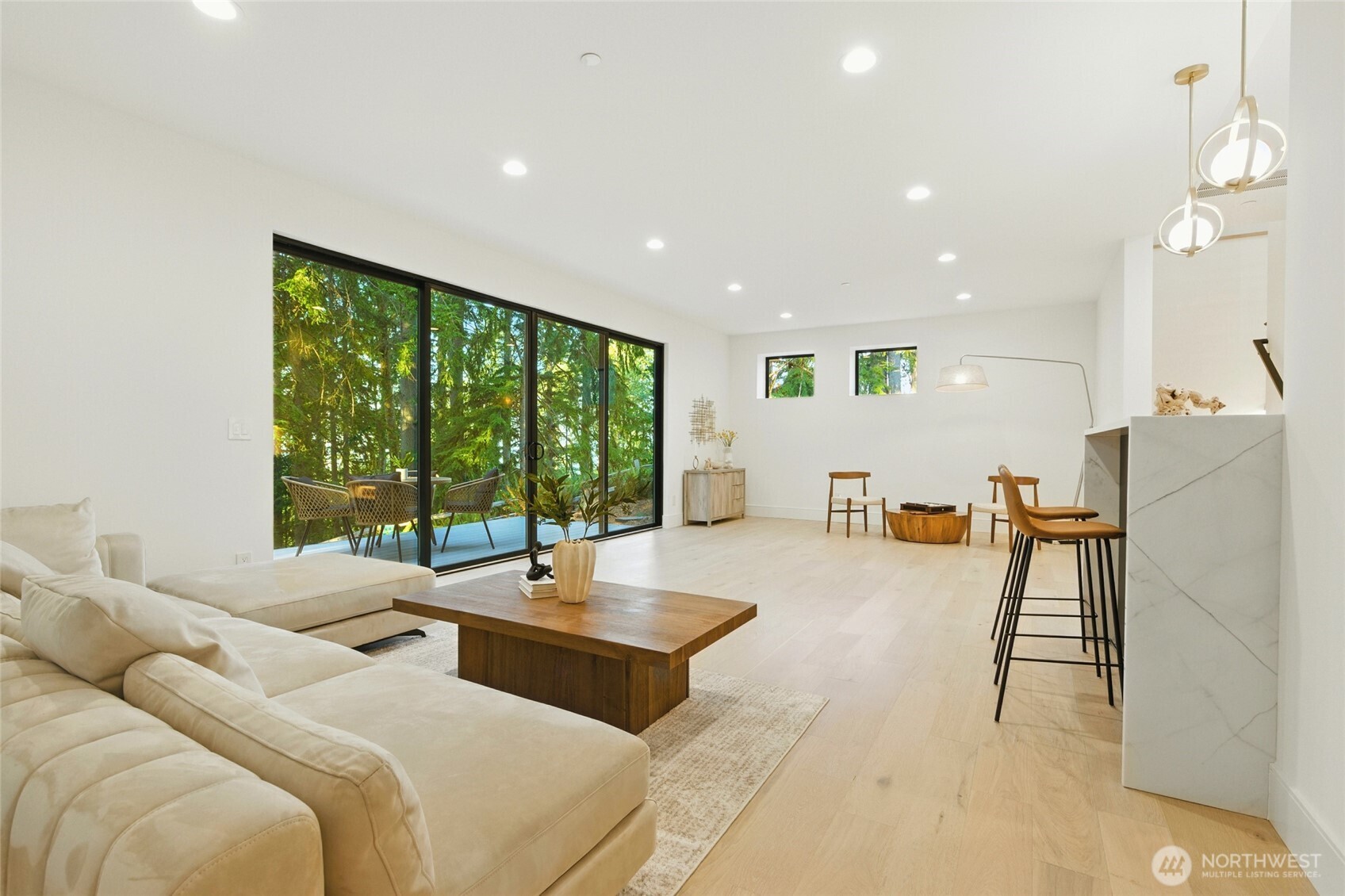 17720 SE 63rd Place , Bellevue, WA 98006