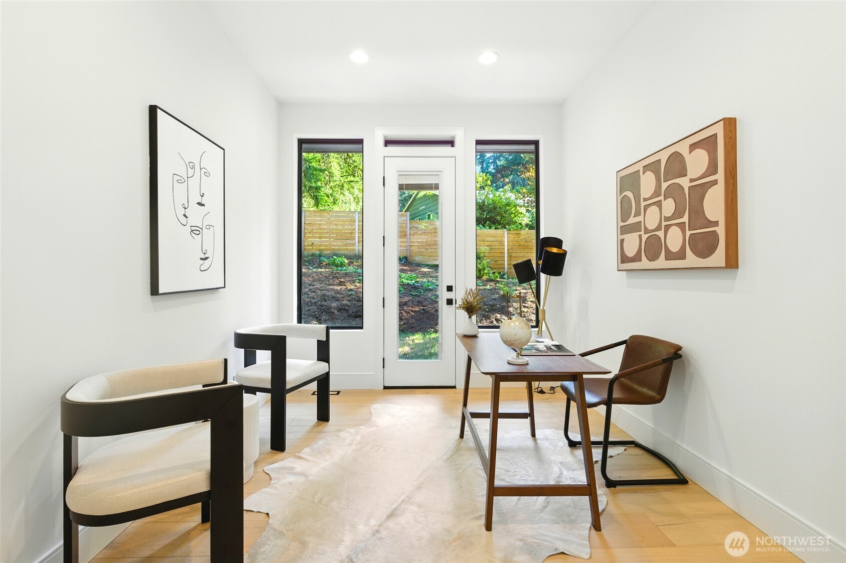 17720 SE 63rd Place , Bellevue, WA 98006