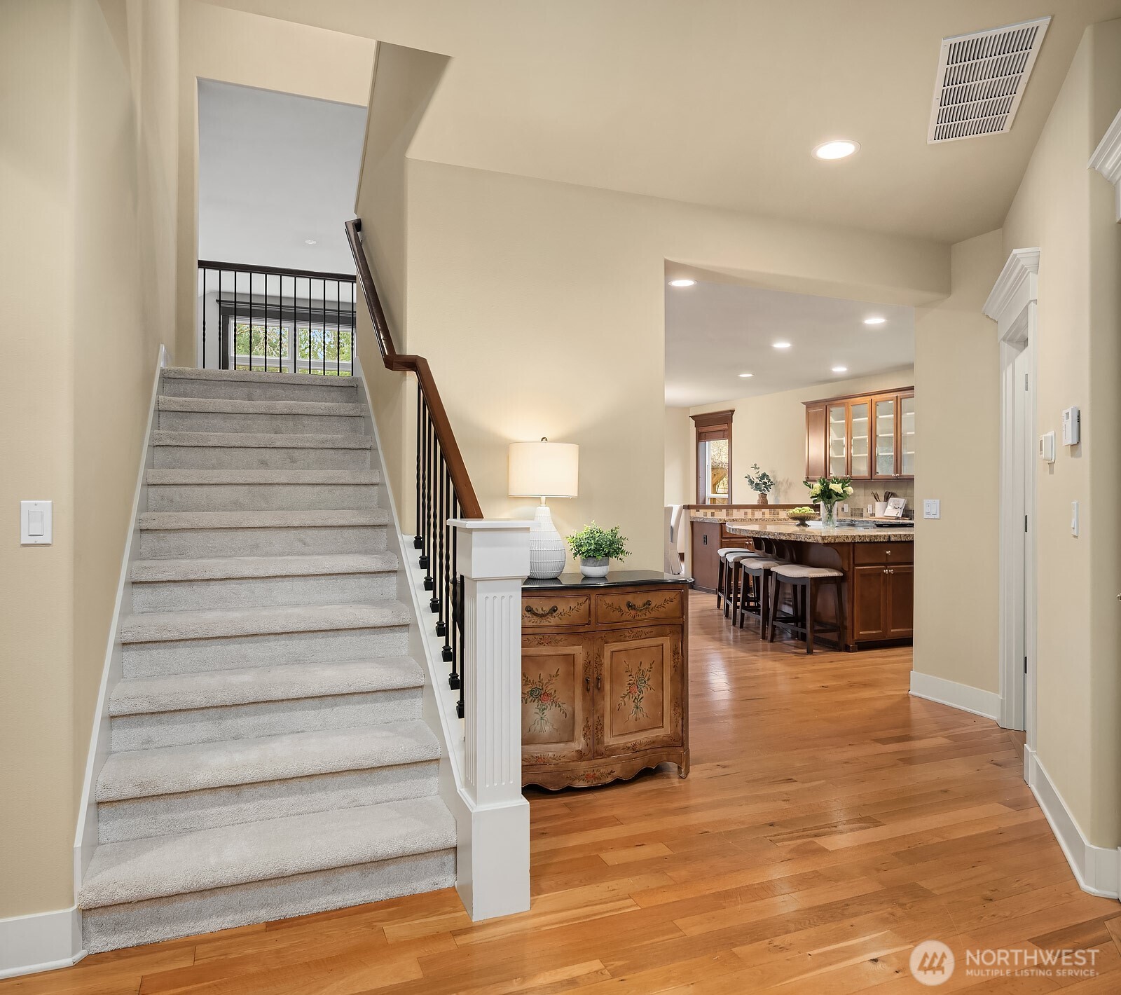 809 235th Avenue NE, Sammamish, WA 98074