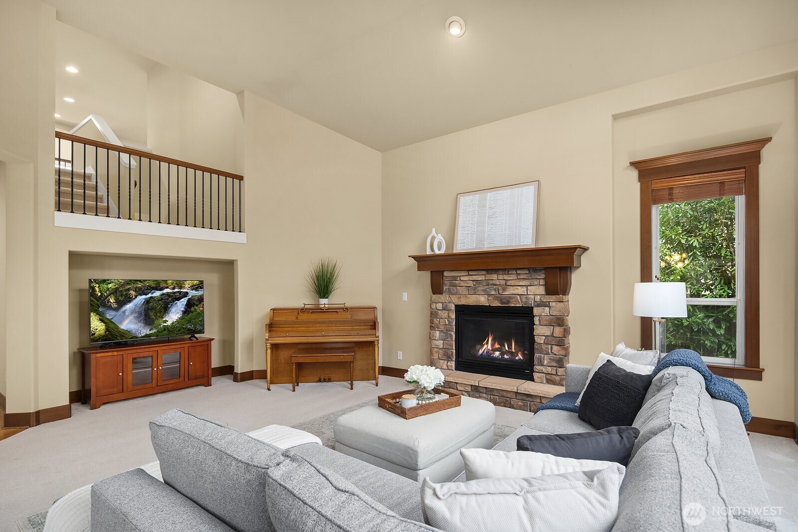 809 235th Avenue NE, Sammamish, WA 98074