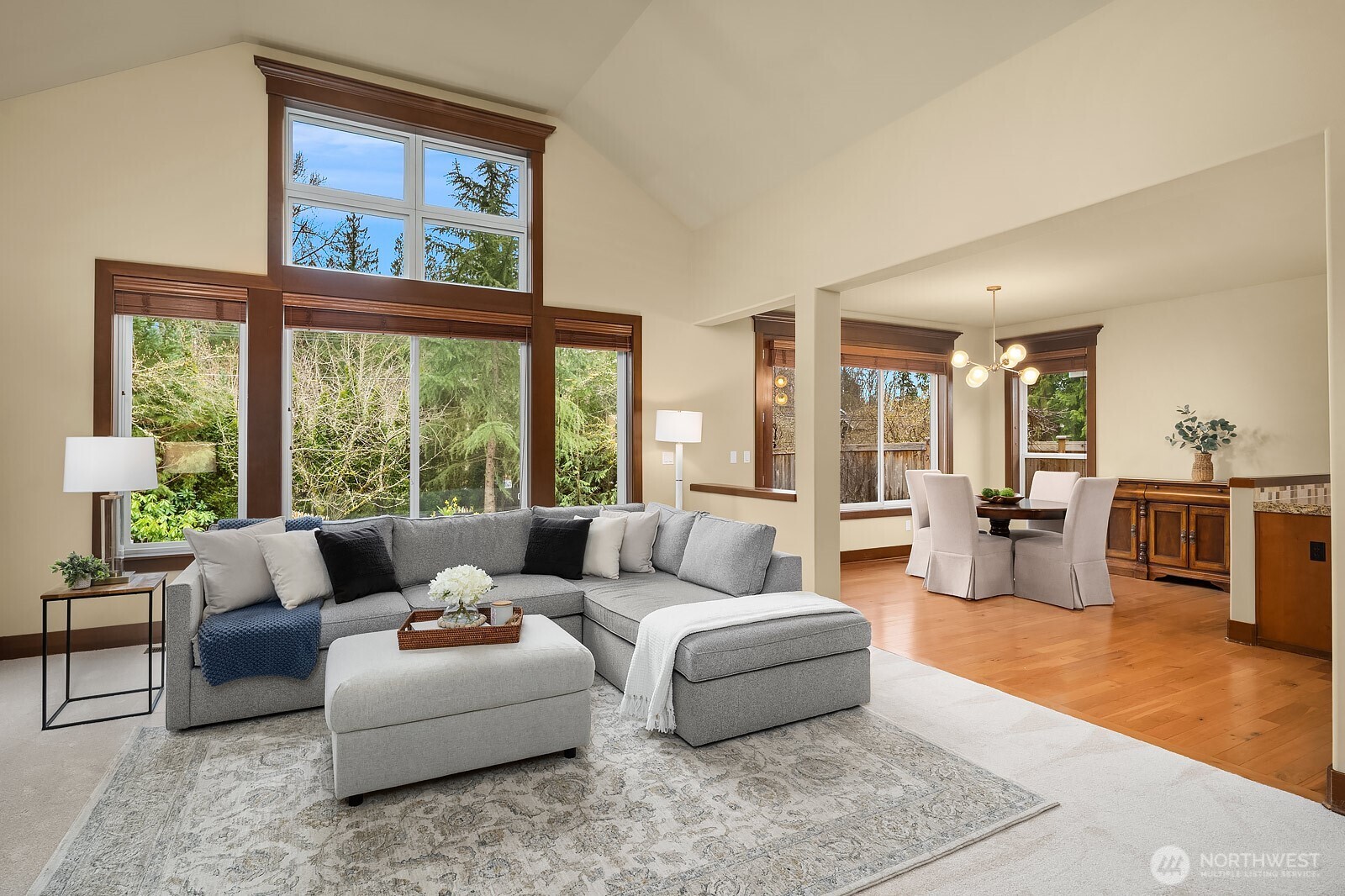 809 235th Avenue NE, Sammamish, WA 98074