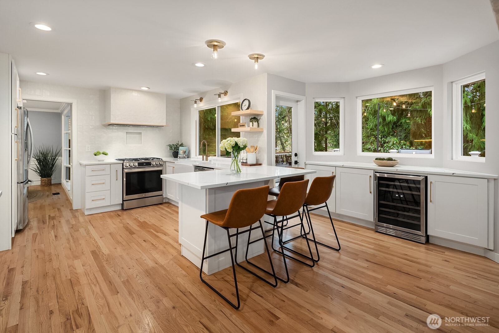 4679 238th Way SE, Sammamish, WA 98029