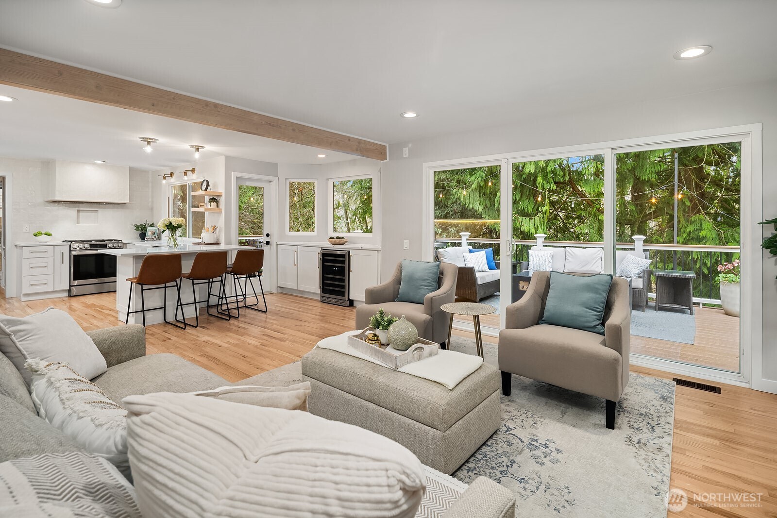 4679 238th Way SE, Sammamish, WA 98029