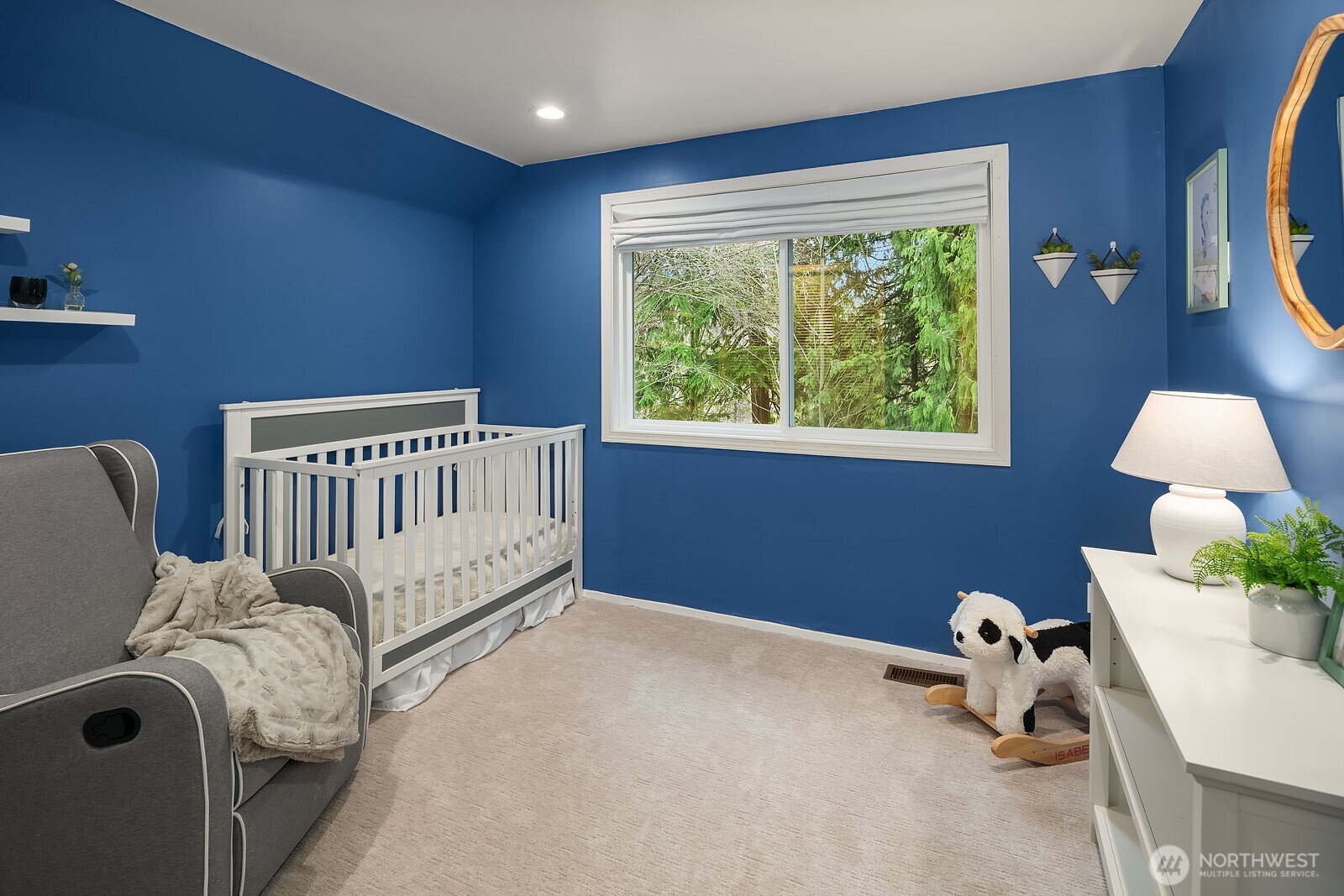 4679 238th Way SE, Sammamish, WA 98029