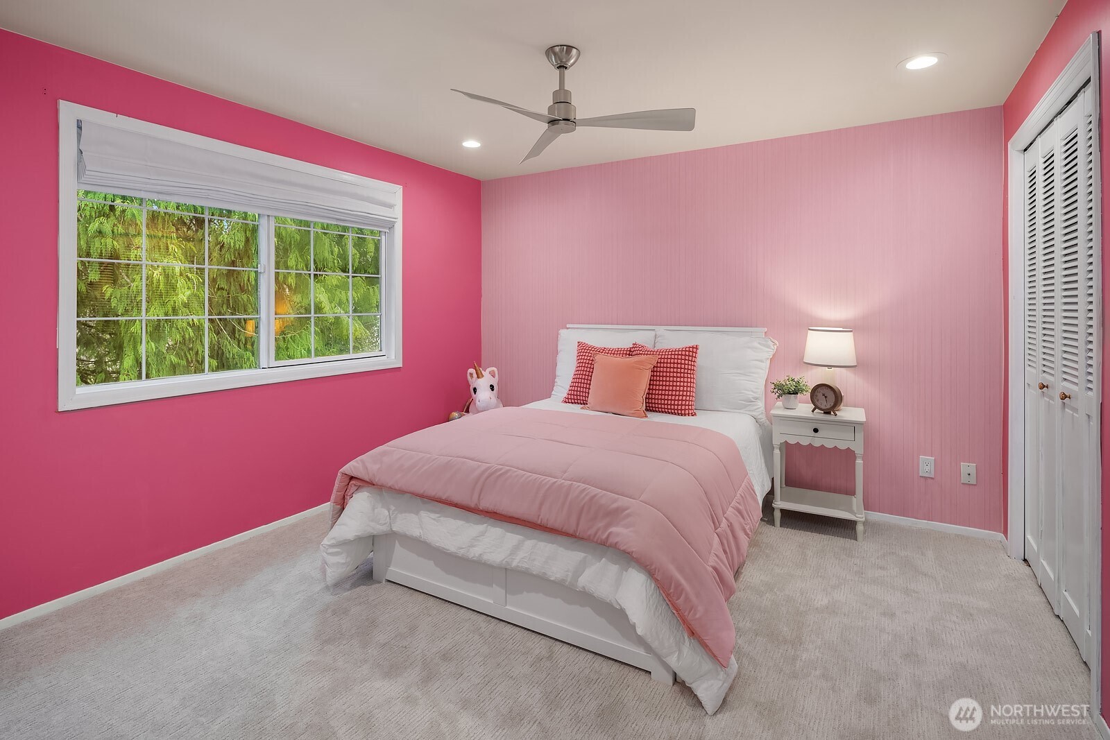 4679 238th Way SE, Sammamish, WA 98029