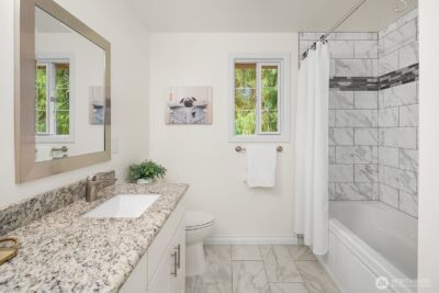 4679 238th Way SE, Sammamish, WA 98029 - Photo 28