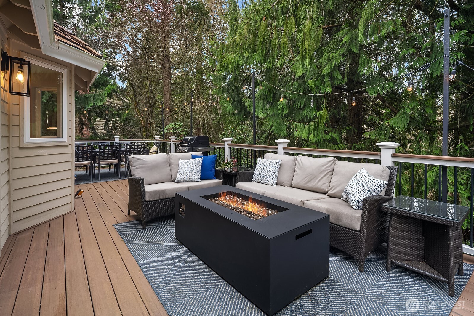 4679 238th Way SE, Sammamish, WA 98029