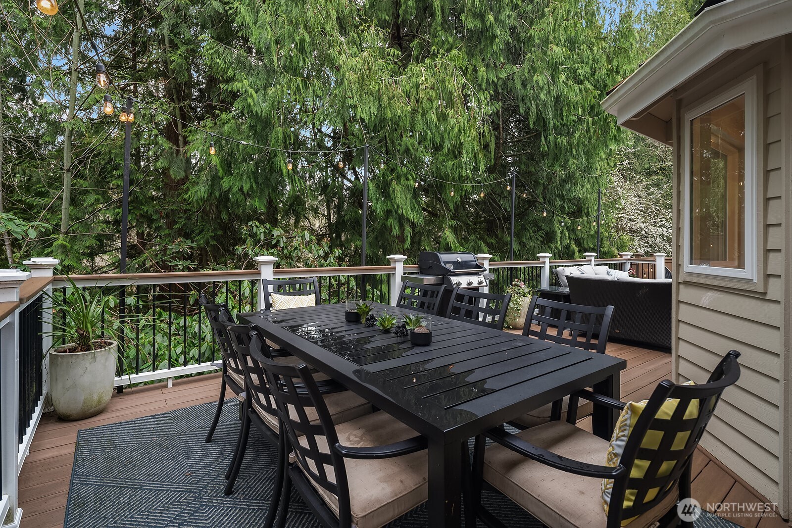 4679 238th Way SE, Sammamish, WA 98029