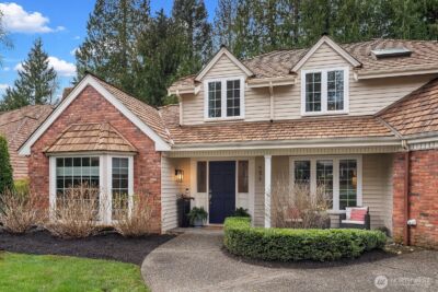 4679 238th Way SE, Sammamish, WA 98029 - Photo 3